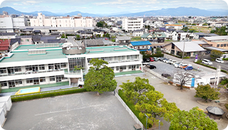 学校法人高井学園 幼保連携型認定こども園 みどり幼稚園